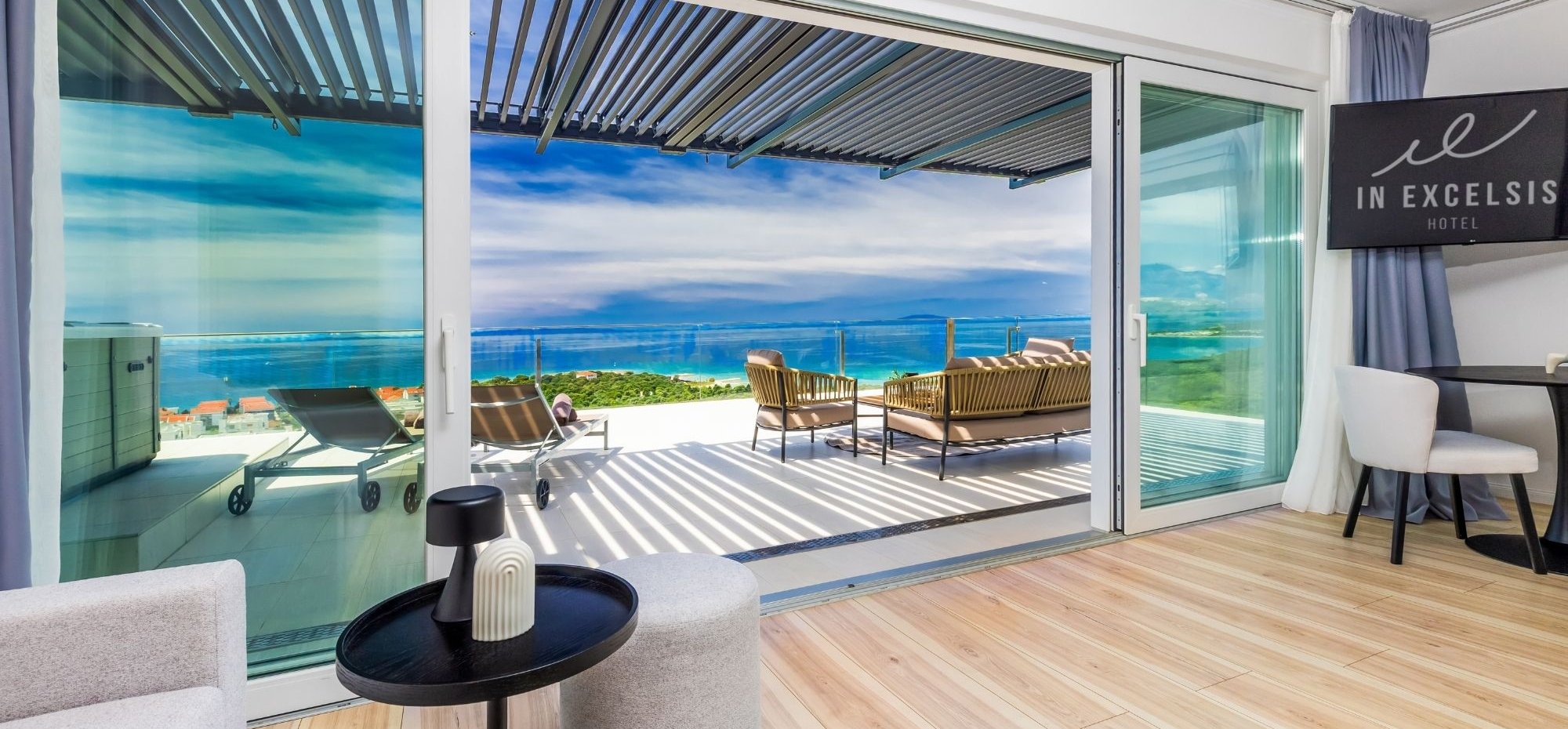 Panoramic Suite